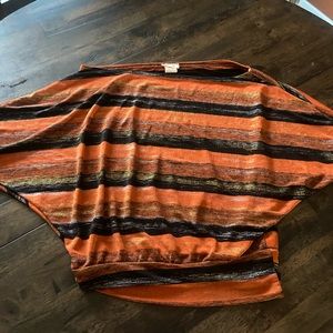 Off shoulder shirt. Small. Multi color. Good condition.